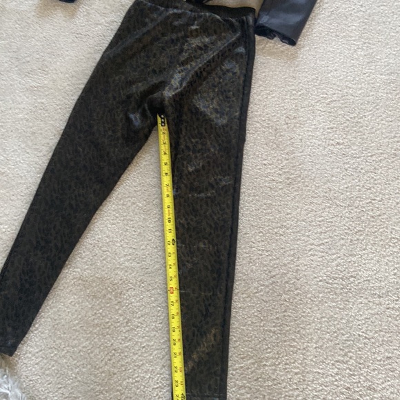 NWT She’s High Waist Leggings - Picture 14 of 16